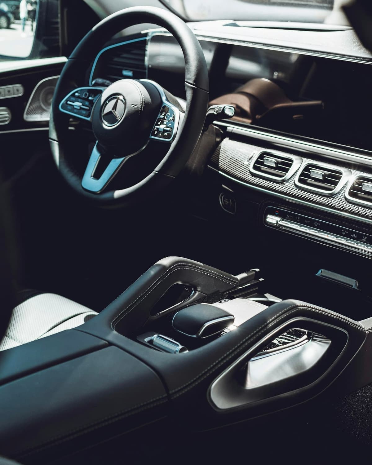 Private transfer vehicle interior