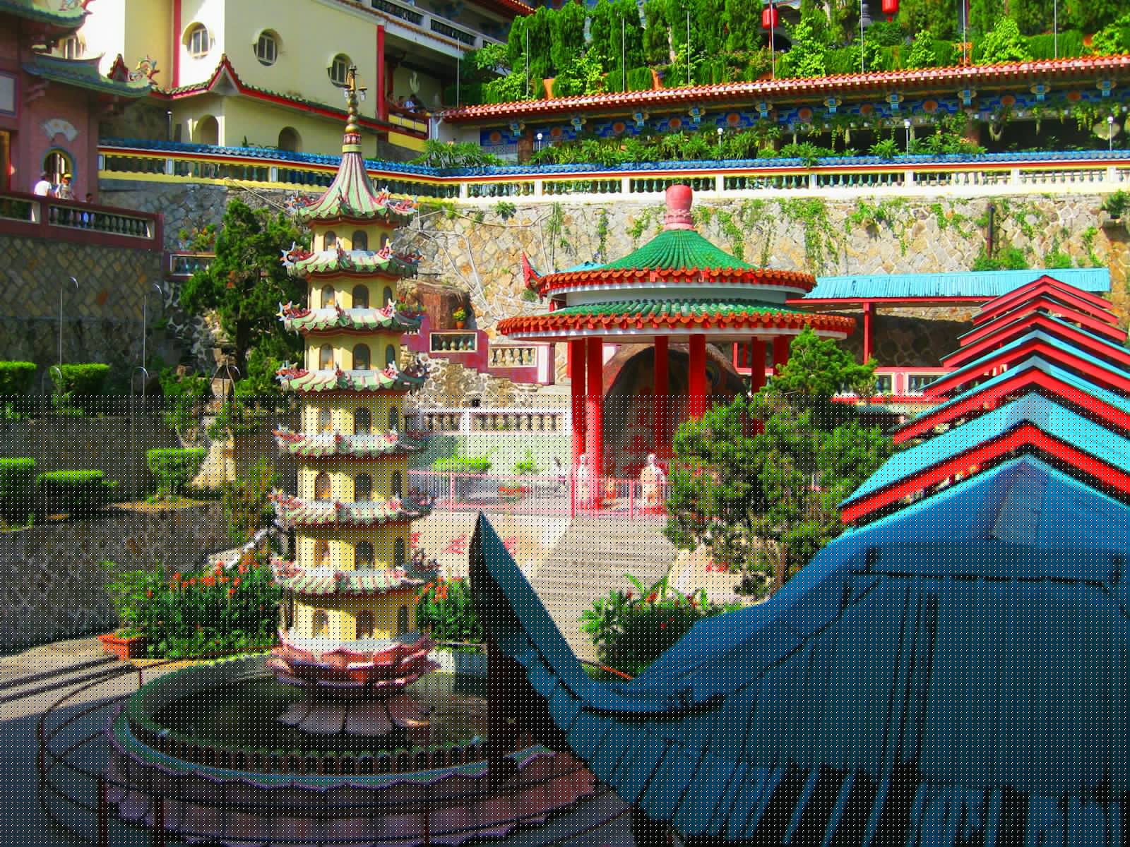 The colourful pagoda and pavilions of the Kek Lok Si temple in Penang