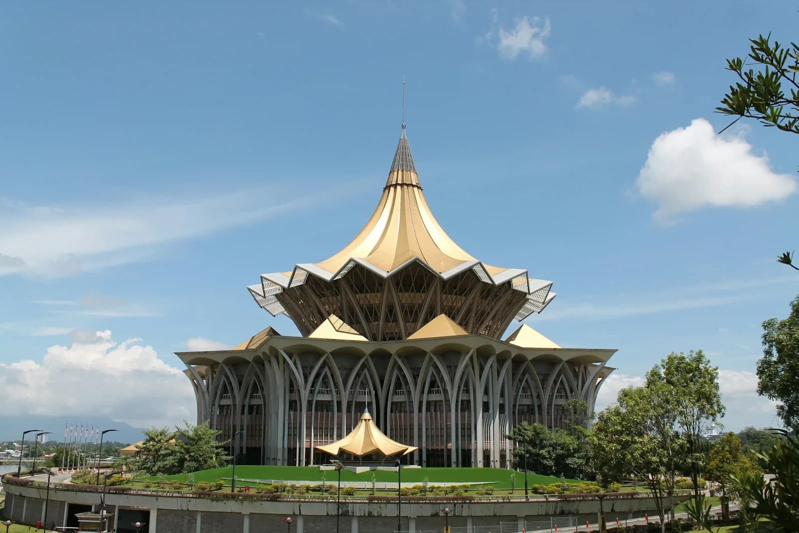 Rainforest and river scenery across Sarawak