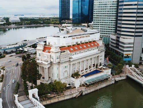 STOP-OVER IN SINGAPORE