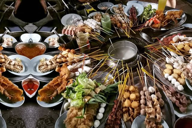 Tour For Foodies | Embassy Alliance