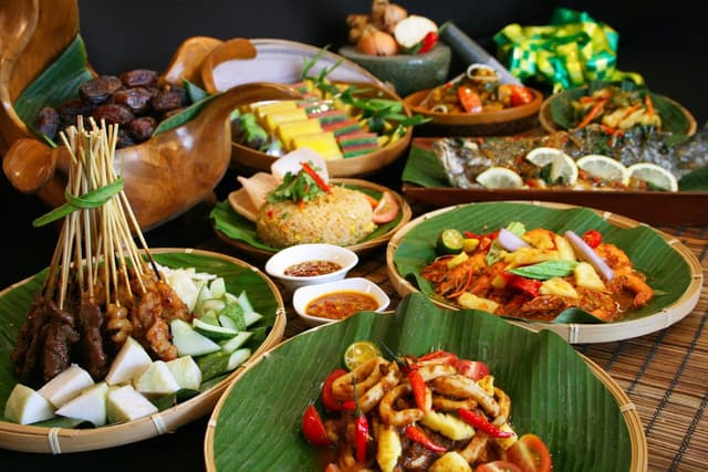 Tour For Foodies | Embassy Alliance