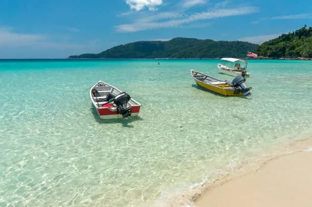 best things to do in Malaysia-Island Hopping at Perhentian Islands