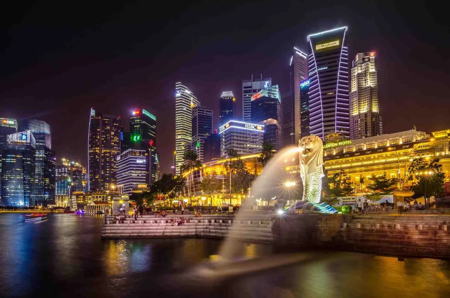 Best Time to Visit Singapore in 2025/26: Weather, Festivals & Tips