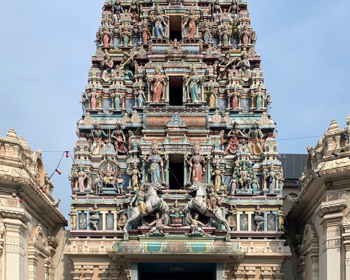Храм Sri Mahamariamman