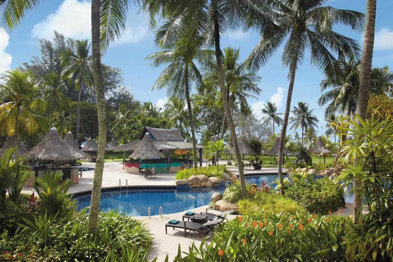 Shangri-La Golden Sands Resort