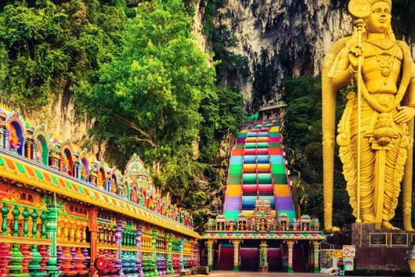 Batu Caves and Royal Selangor | Kuala Lumpur - Image 6