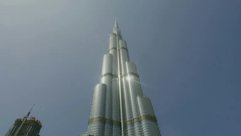 Best Time to Visit Dubai in 20252026 Weather, Festivals & Tips